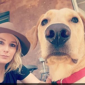 Meet your Posher, Christi